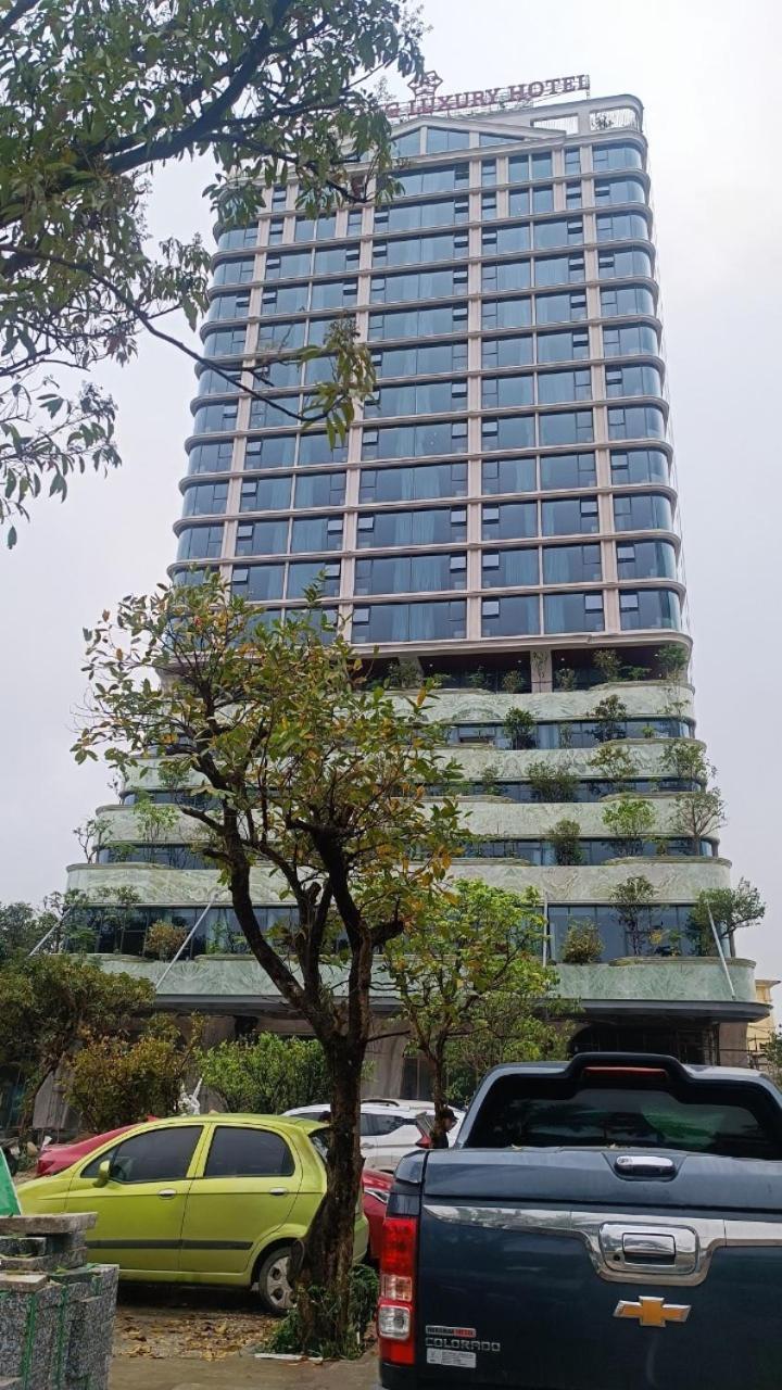 Cua Dong Luxury Hotel Vinh Exterior photo
